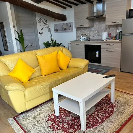 You&me Apartment *